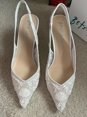 Betsey Johnson White Beaded Pointed Slingback Flats